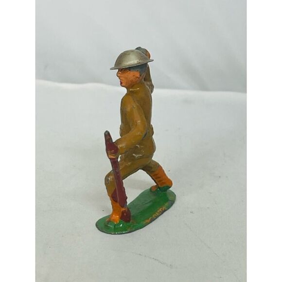 Barclay Manoil Soldier Grenade Bomb Thrower WW1 Lead - Picture 2 of 5